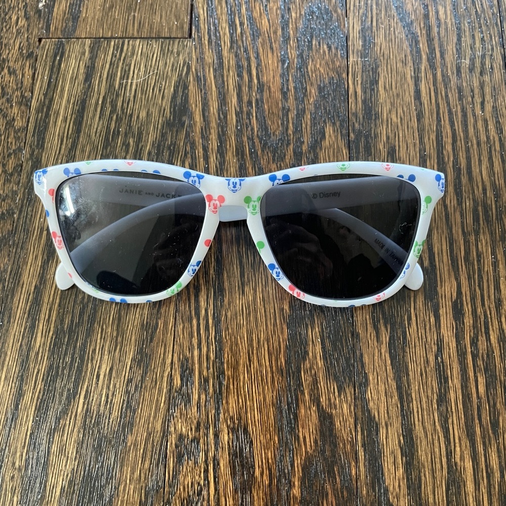 Janie and Jack Disney Mickey sunglassess